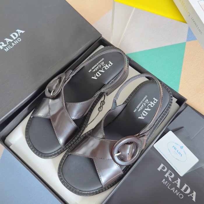 Сандалии женские фото 5