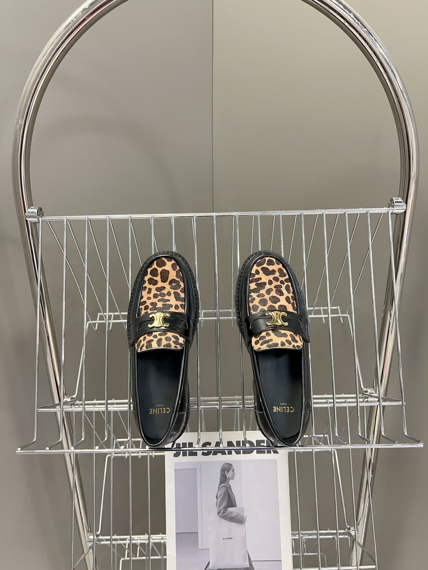 Shoes women's, leopard print фото 6