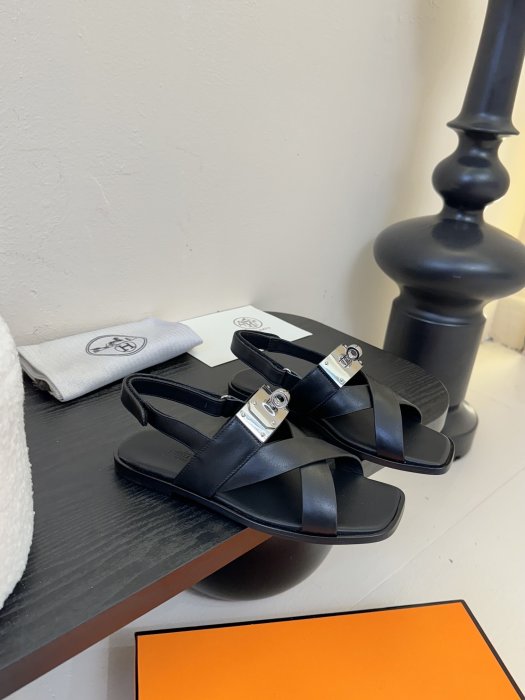 Sandals women's фото 2