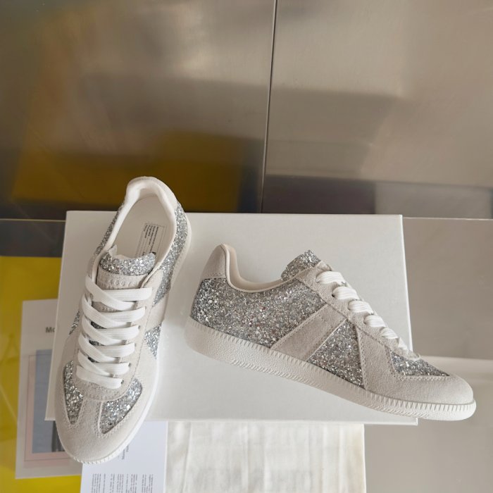 Кросівки фото 3