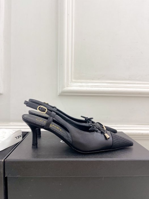 Босоножки фото 4