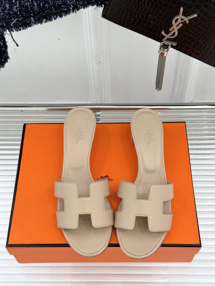 Босоножки фото 4