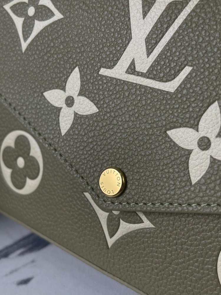A bag women's Pochette Felicie 21 cm фото 6
