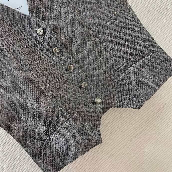 Костюм женский фото 4