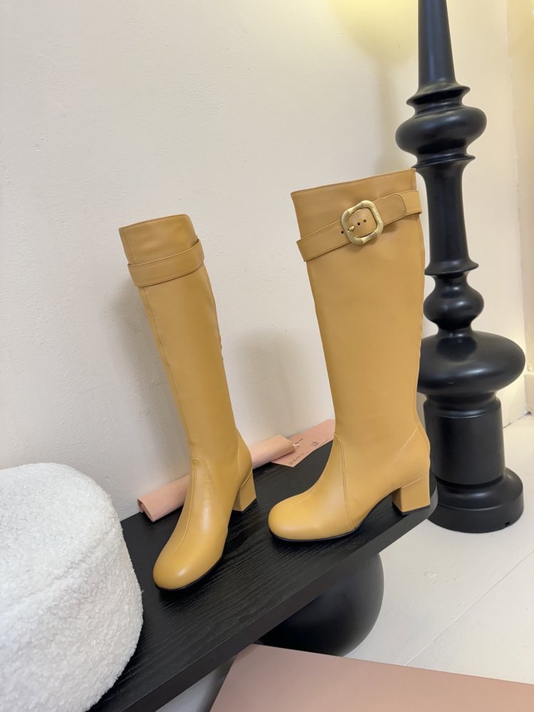 Чоботи жіночі фото 3