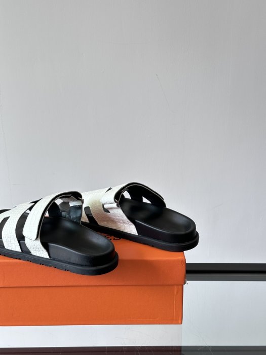 Шльопанці чоловічі фото 7