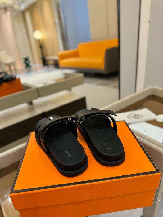 Шлепанцы Chypre женские фото 7