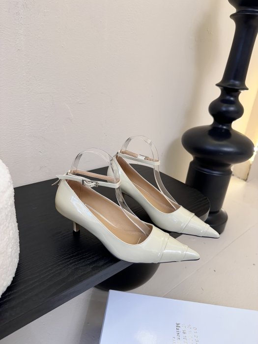 Shoes women's фото 2