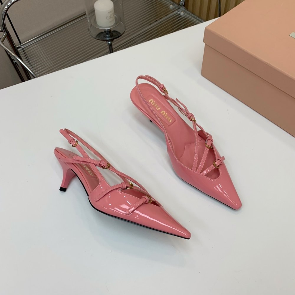 Босоножки фото 2