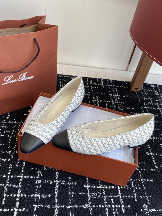 Туфли женские фото 3