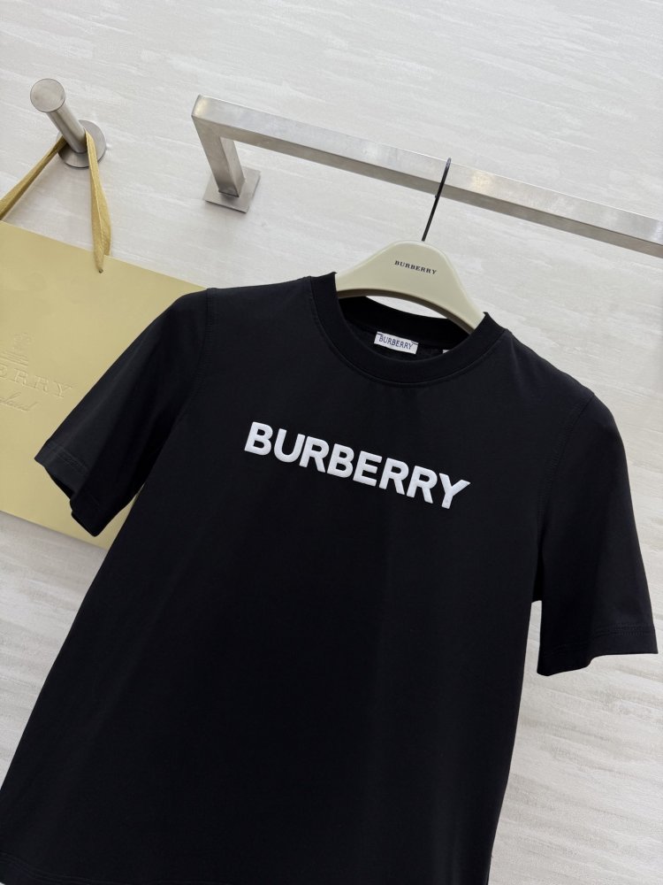 T-shirt women's фото 2