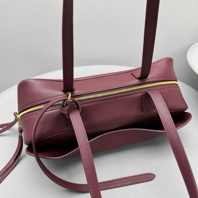 Сумка кожаная женская Carrie 39 см фото 2