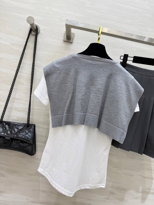 Костюм жіночий фото 8