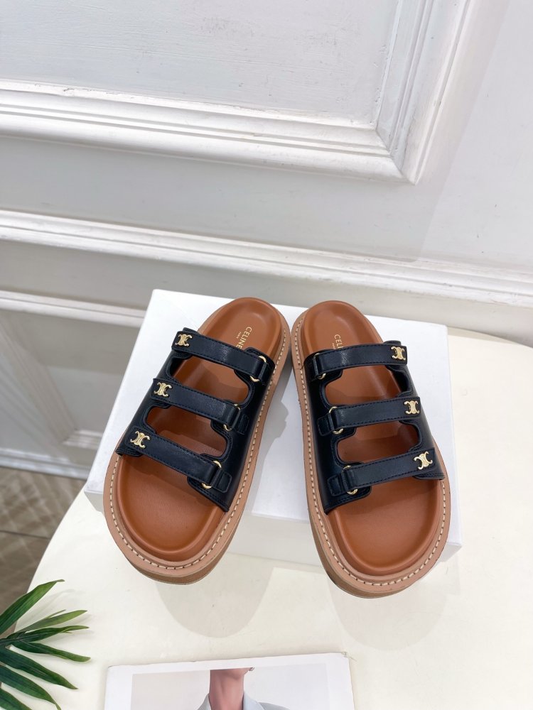 Шлепанцы женские