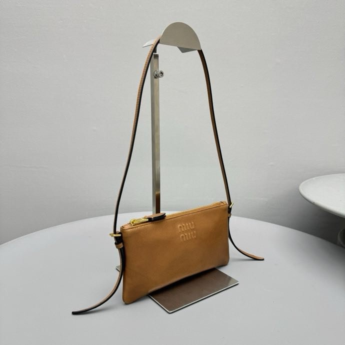 A bag leather women's 20 cm фото 4