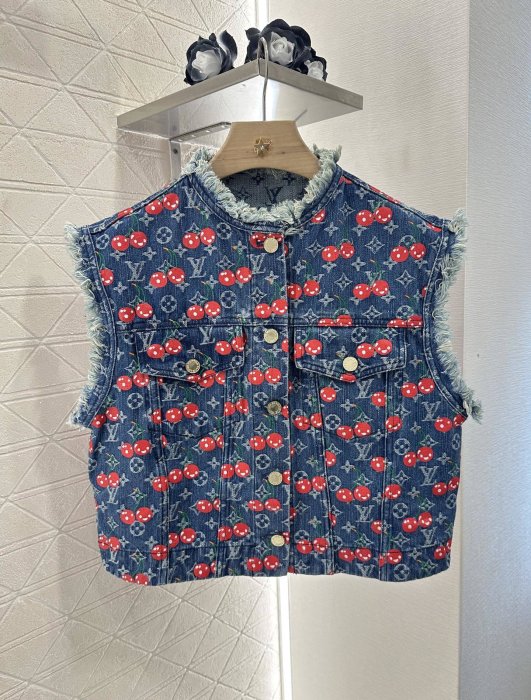 Шорти джинсові жіночі фото 8