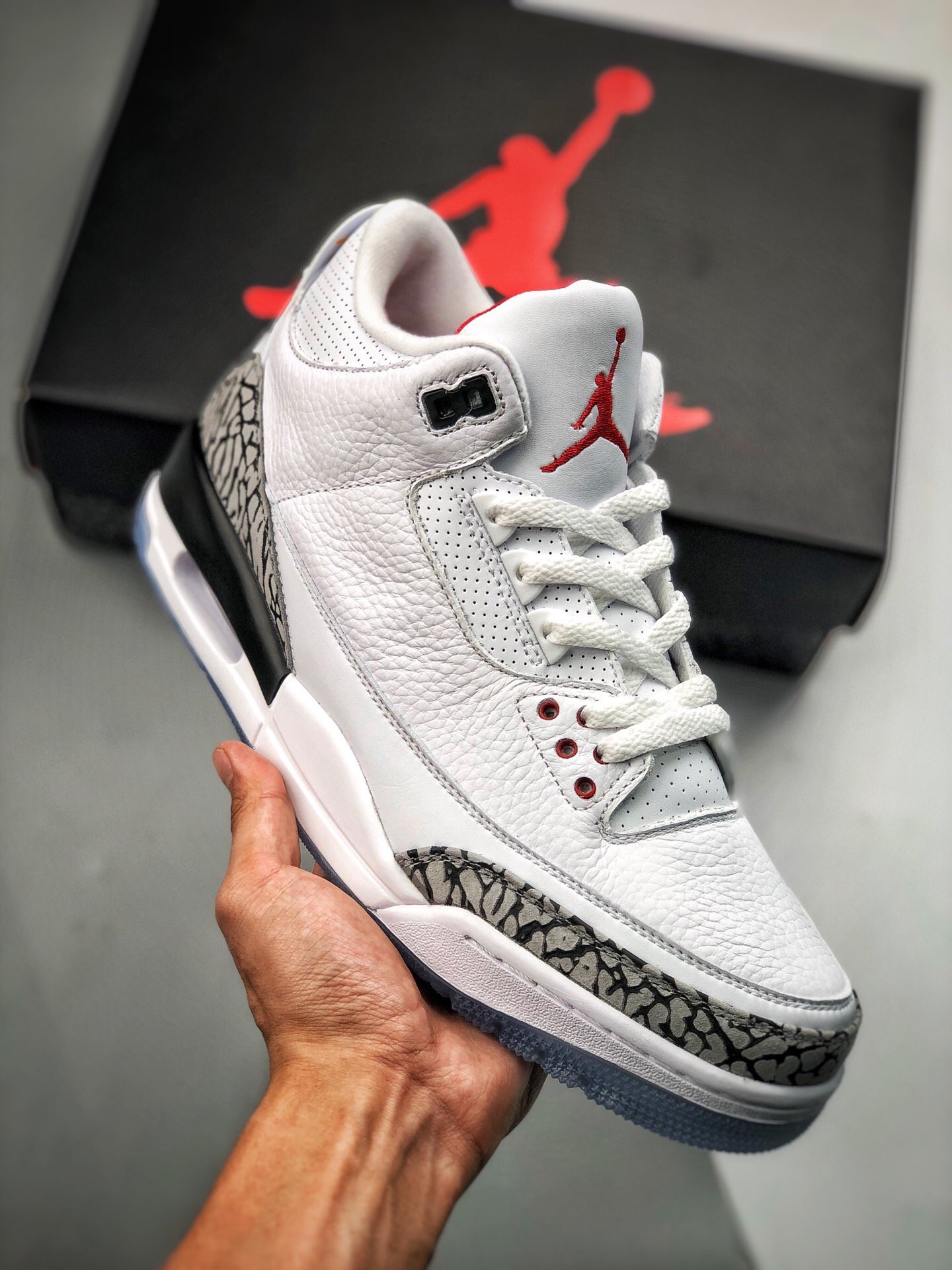 Кросівки Air Jordan 3