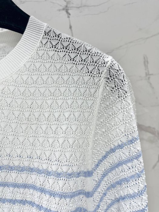 Футболка женская фото 4