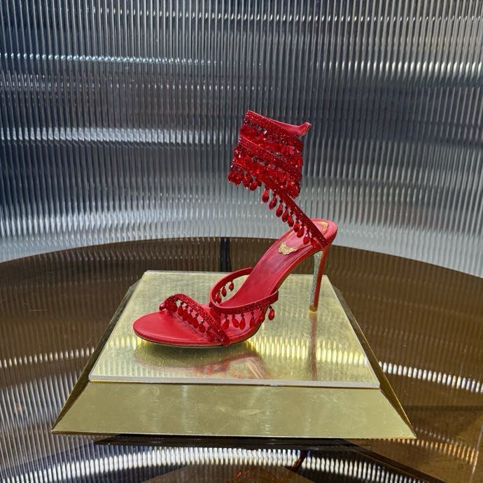 Босоножки фото 9