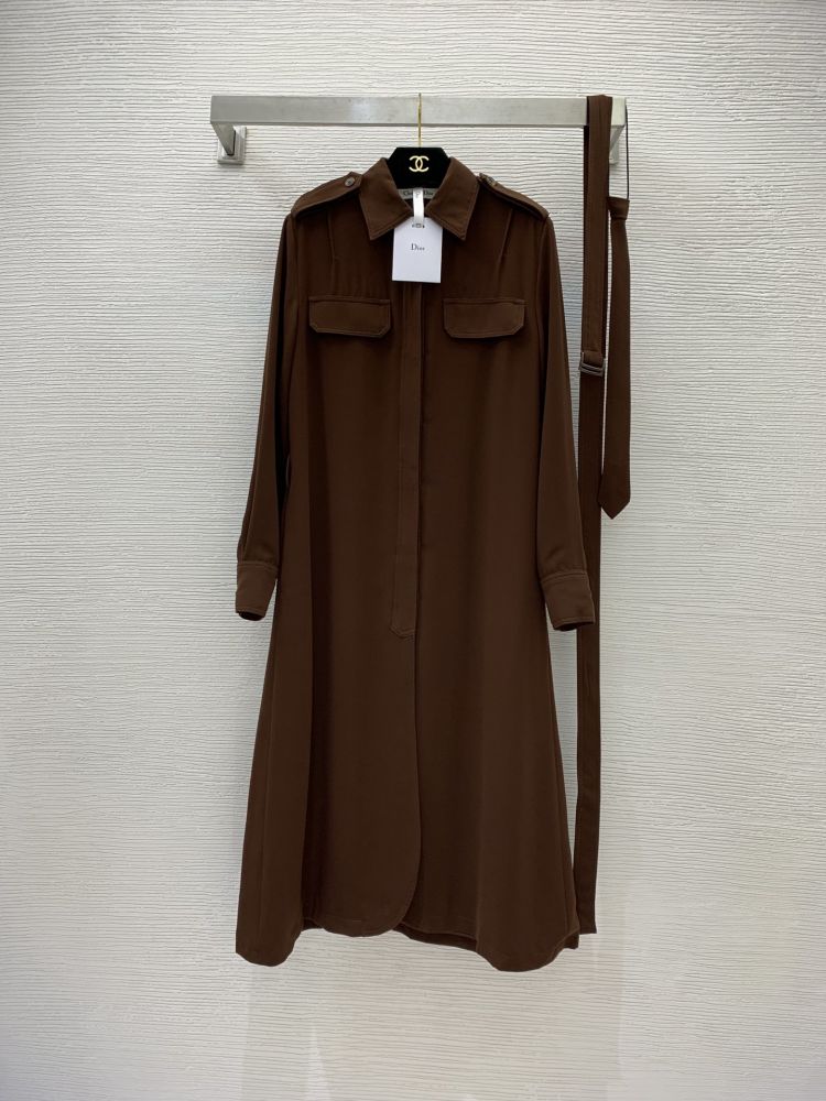 Довге Плаття, Сукня з поясом темно-кавового кольори