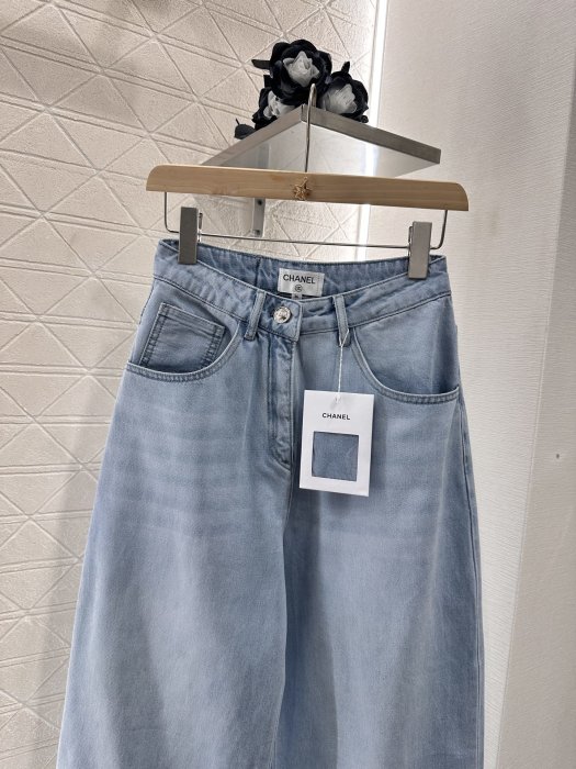 Jeans women's фото 3