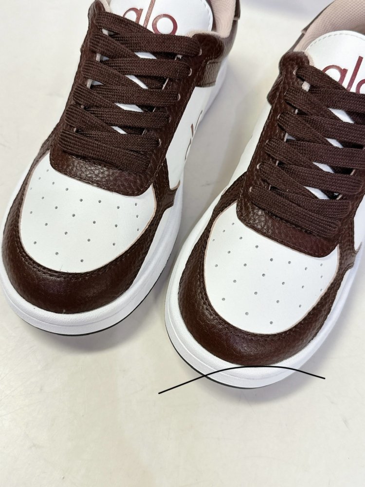 Кросівки жіночі фото 8