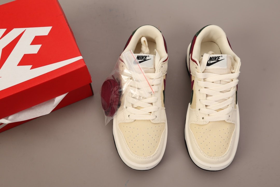 Sneakers Dunk Low SE фото 9