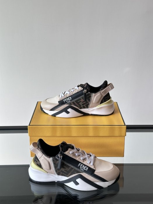 Кросівки чоловічі фото 4