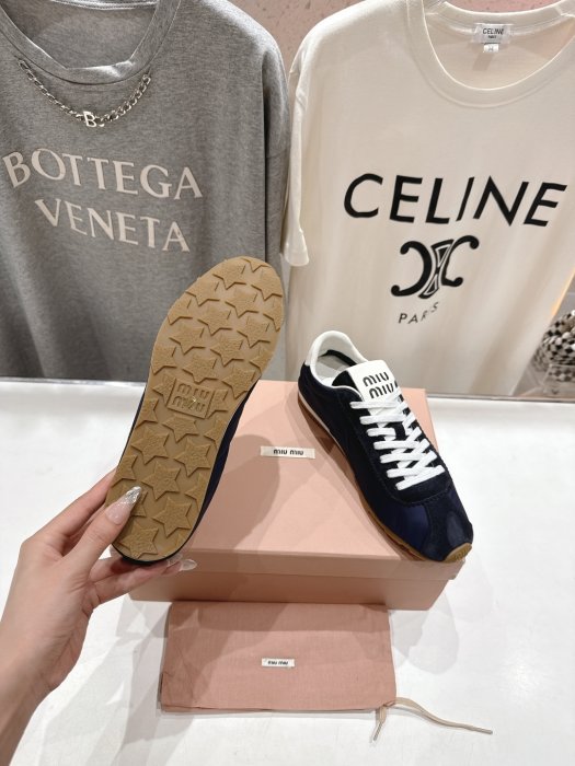 Кроссовки фото 9