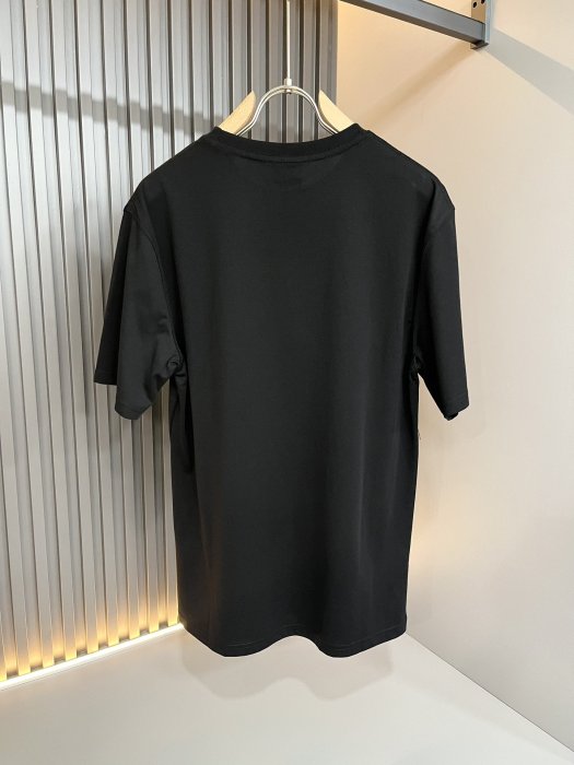 T-shirt men's фото 3