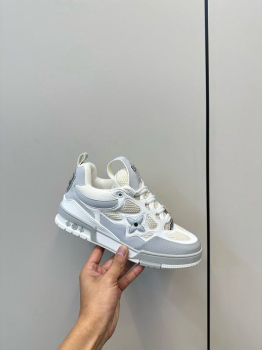 Sneakers фото 4