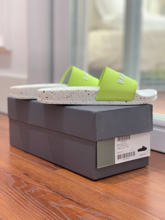 Шльопанці фото 6