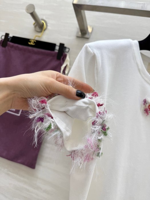 Футболка женская фото 6