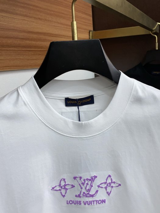T-shirt men's фото 3