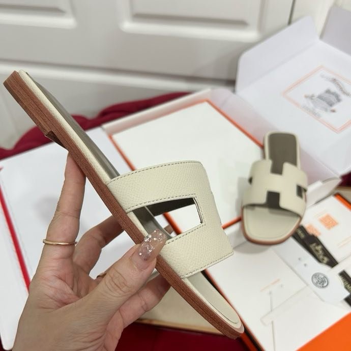 Шлепанцы Oran женские фото 8