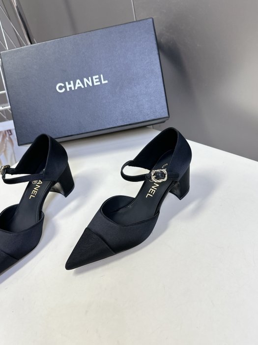 Туфли женские фото 3