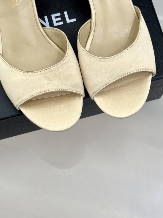 Босоножки фото 7