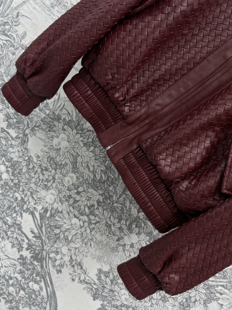 Куртка женская кожаная фото 4