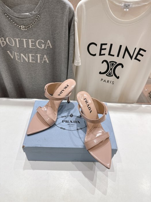 Босоніжки фото 2