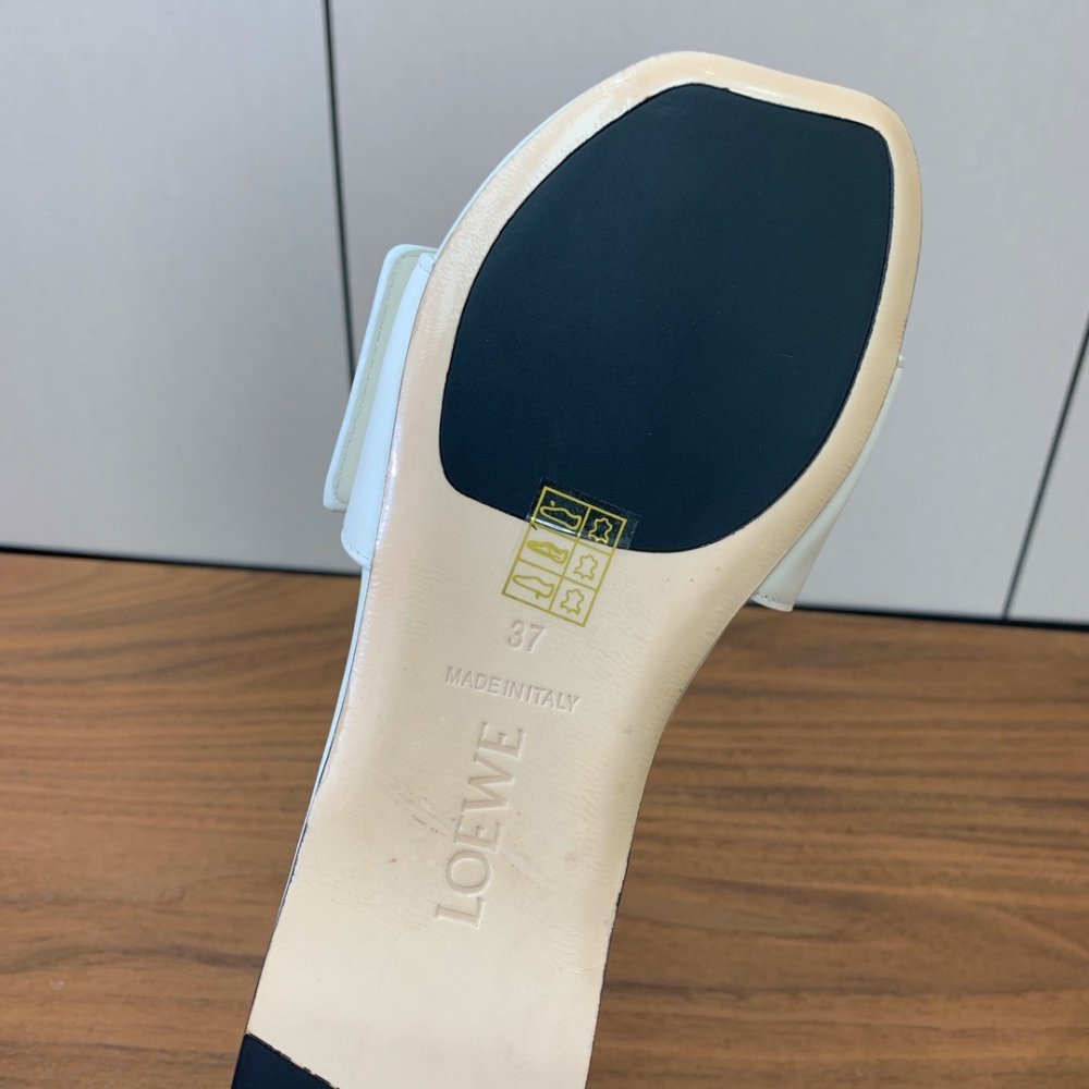 Шльопанці жіночі фото 9