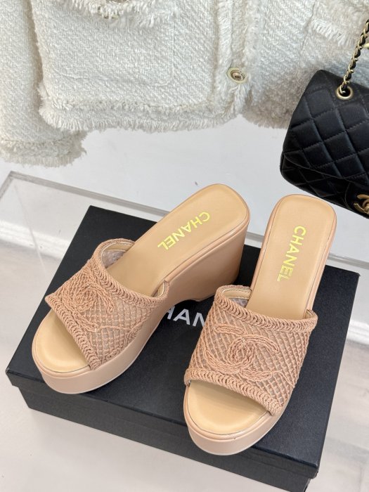 Босоножки фото 2