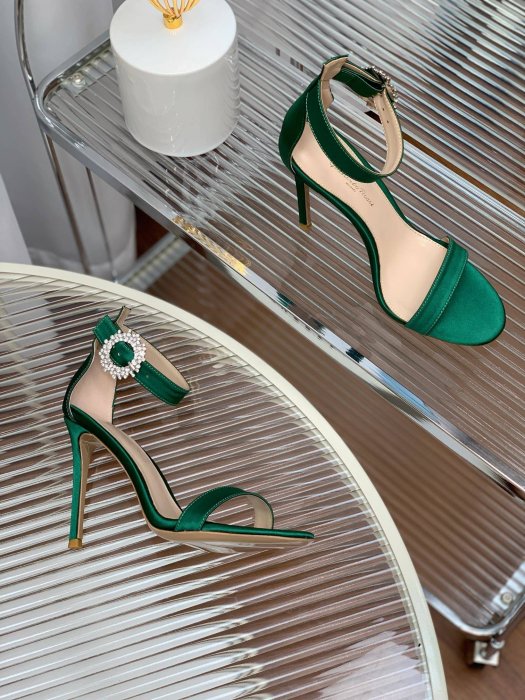 Босоножки фото 7