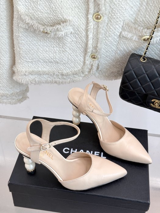 Босоножки фото 3