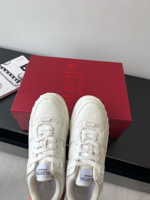 Sneakers women's фото 6