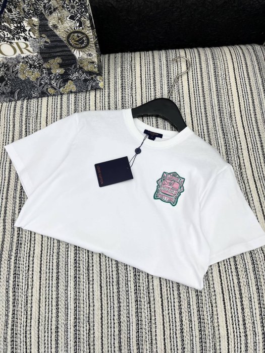 Футболка женская фото 5