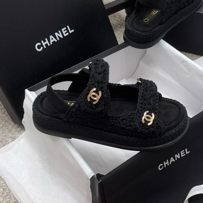 Сандалии женские фото 3