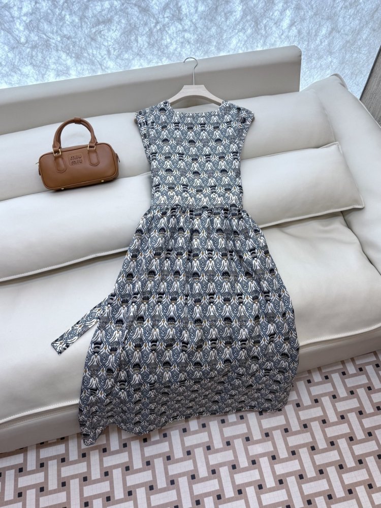 Плаття, Сукня фото 4