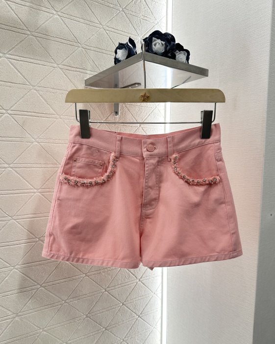 Шорты женские