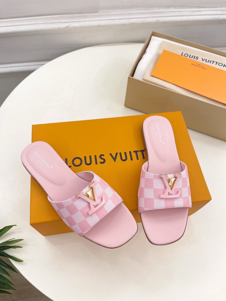 Шлепанцы женские фото 2