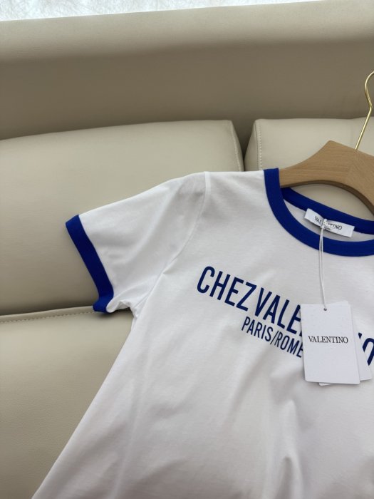 Футболка жіноча фото 6